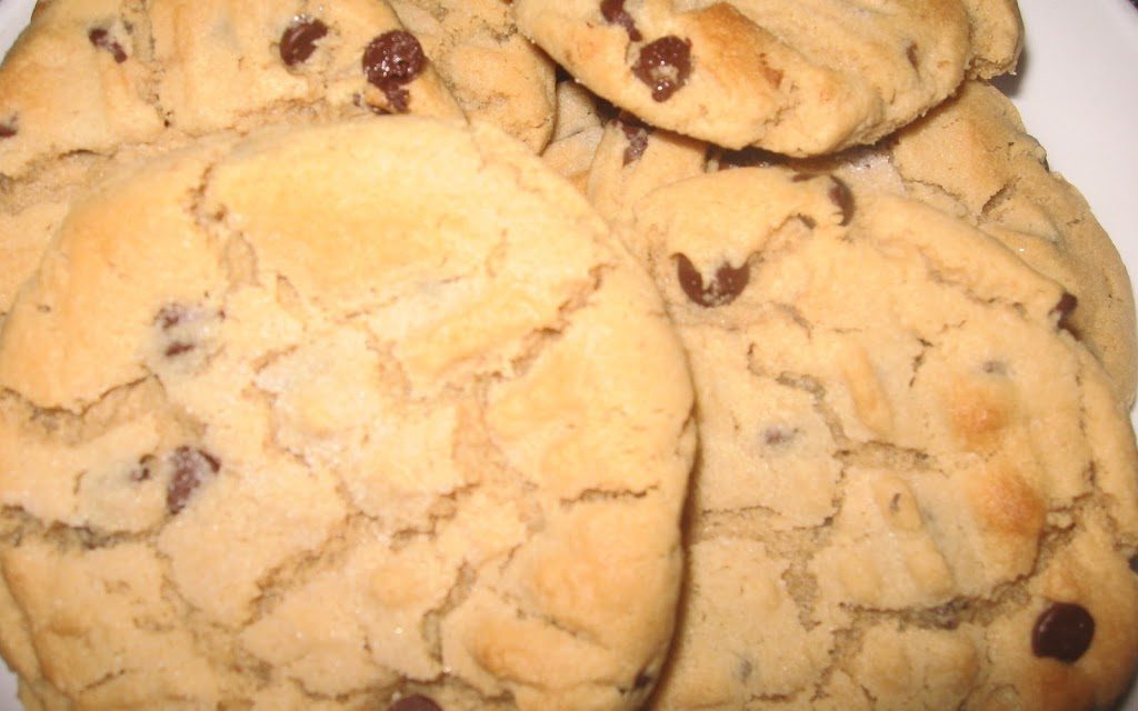 Chocolate-Flecked Peanut Butter Cookies